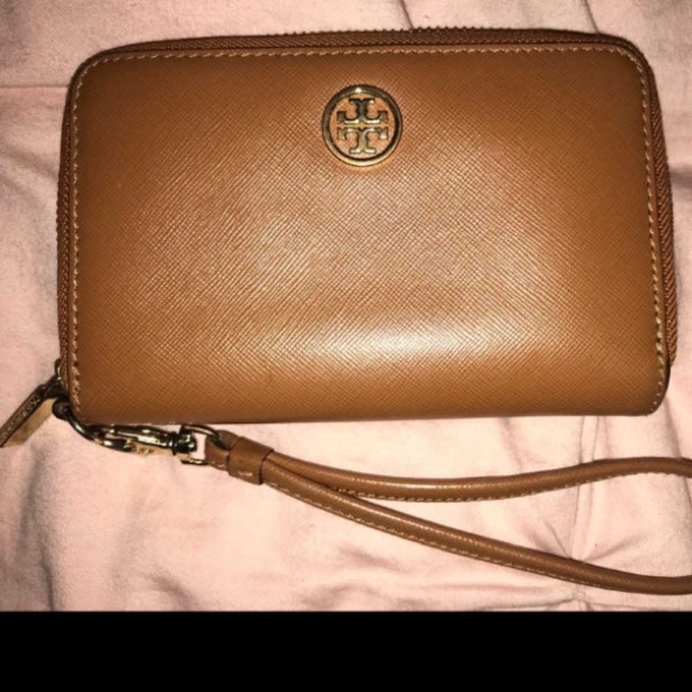Tory Burch wrist wallet